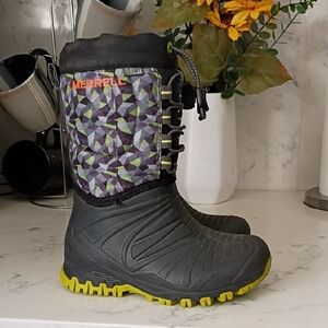 Merrell Kids' Boots with Geometric Design in Gray and Green